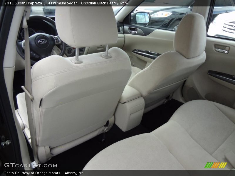 Obsidian Black Pearl / Ivory 2011 Subaru Impreza 2.5i Premium Sedan
