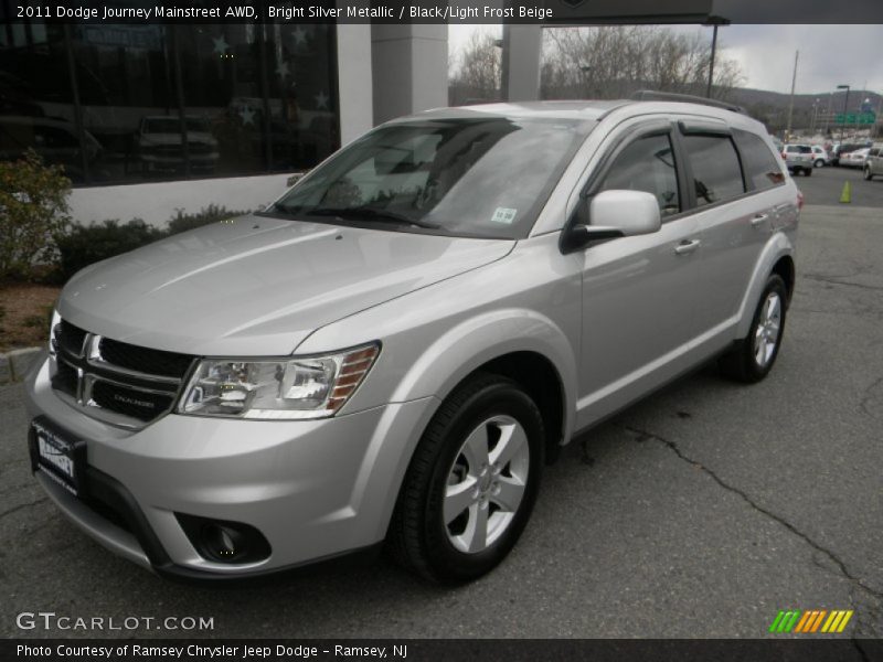 Front 3/4 View of 2011 Journey Mainstreet AWD