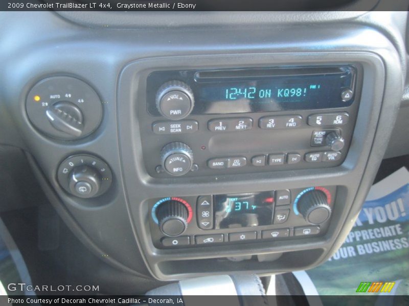 Graystone Metallic / Ebony 2009 Chevrolet TrailBlazer LT 4x4