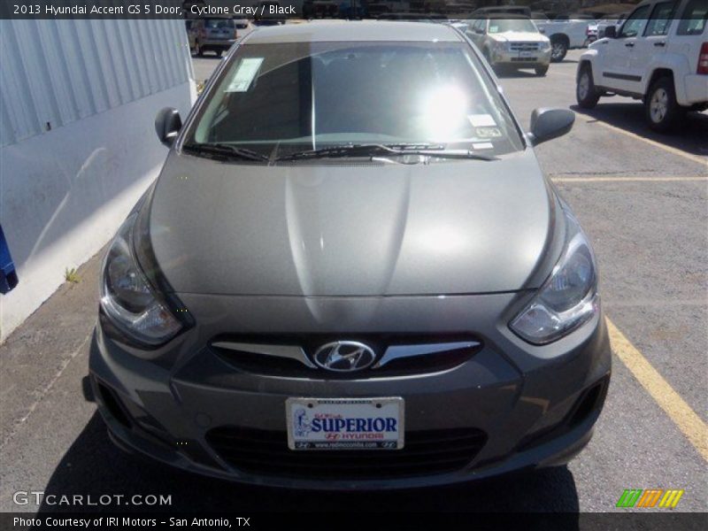 Cyclone Gray / Black 2013 Hyundai Accent GS 5 Door