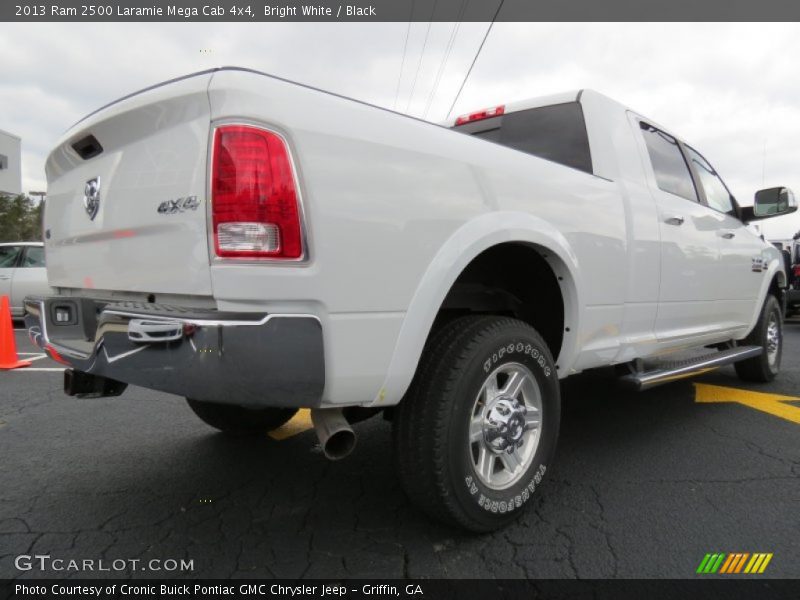 Bright White / Black 2013 Ram 2500 Laramie Mega Cab 4x4