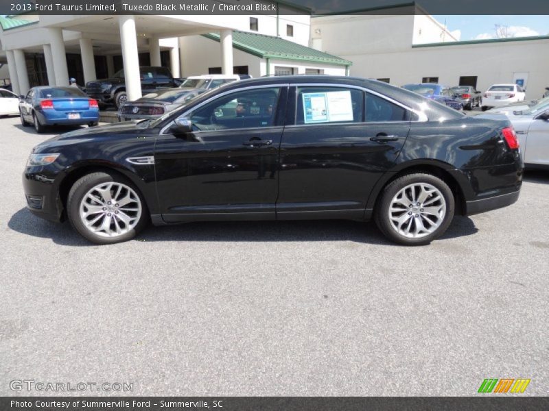 Tuxedo Black Metallic / Charcoal Black 2013 Ford Taurus Limited
