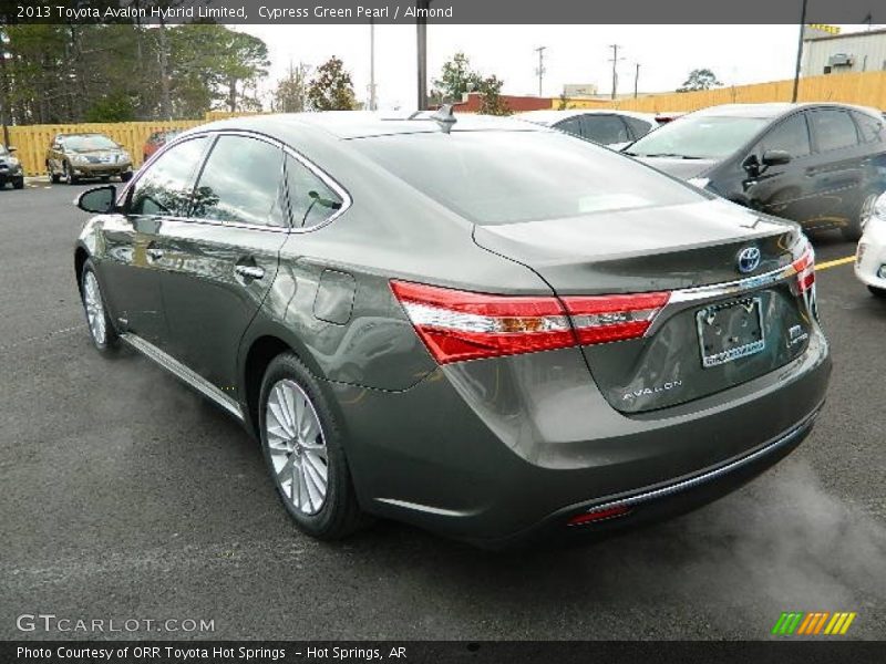 Cypress Green Pearl / Almond 2013 Toyota Avalon Hybrid Limited