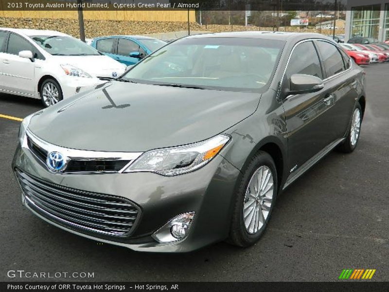 Cypress Green Pearl / Almond 2013 Toyota Avalon Hybrid Limited
