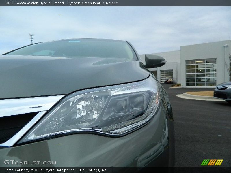 Cypress Green Pearl / Almond 2013 Toyota Avalon Hybrid Limited