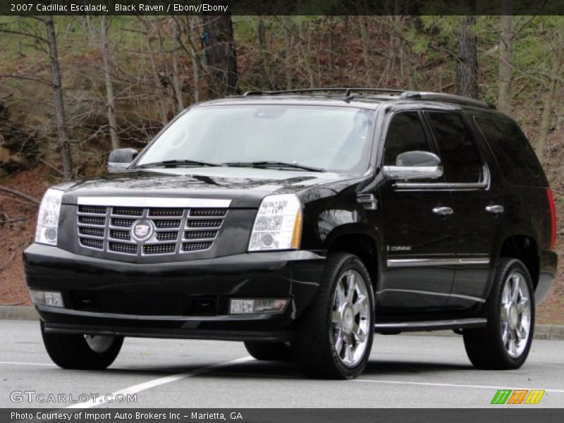 Front 3/4 View of 2007 Escalade 