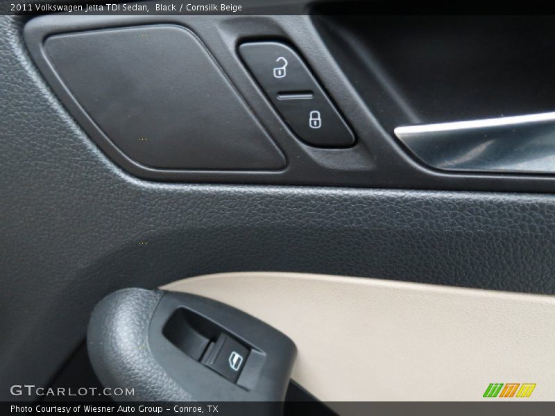 Black / Cornsilk Beige 2011 Volkswagen Jetta TDI Sedan