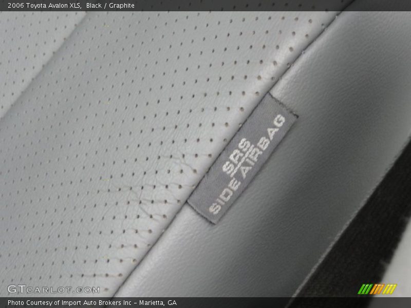 Black / Graphite 2006 Toyota Avalon XLS