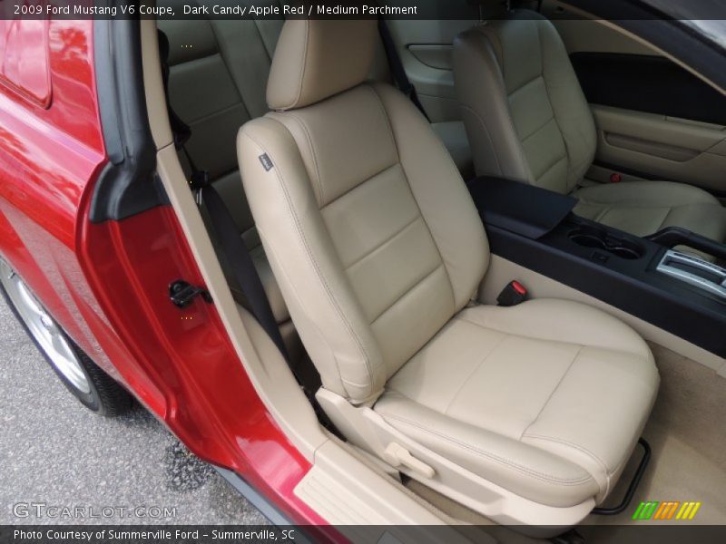 Front Seat of 2009 Mustang V6 Coupe