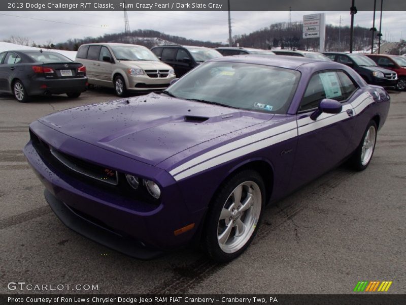 Front 3/4 View of 2013 Challenger R/T Classic