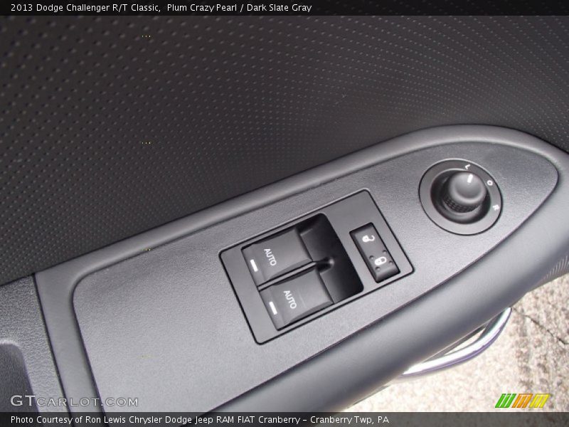 Controls of 2013 Challenger R/T Classic