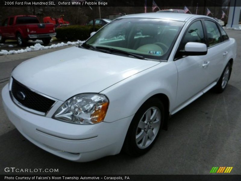 Oxford White / Pebble Beige 2006 Ford Five Hundred SEL