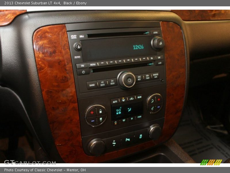 Controls of 2013 Suburban LT 4x4
