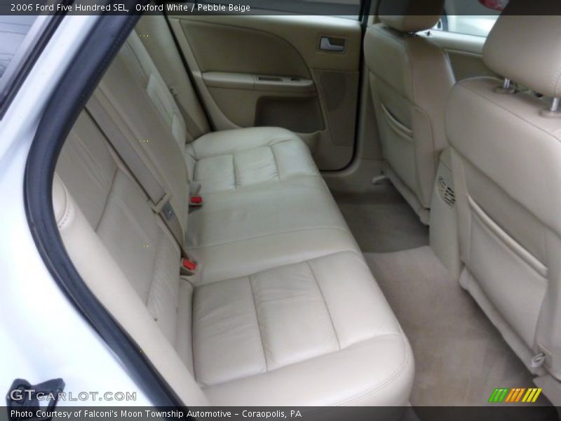 Oxford White / Pebble Beige 2006 Ford Five Hundred SEL