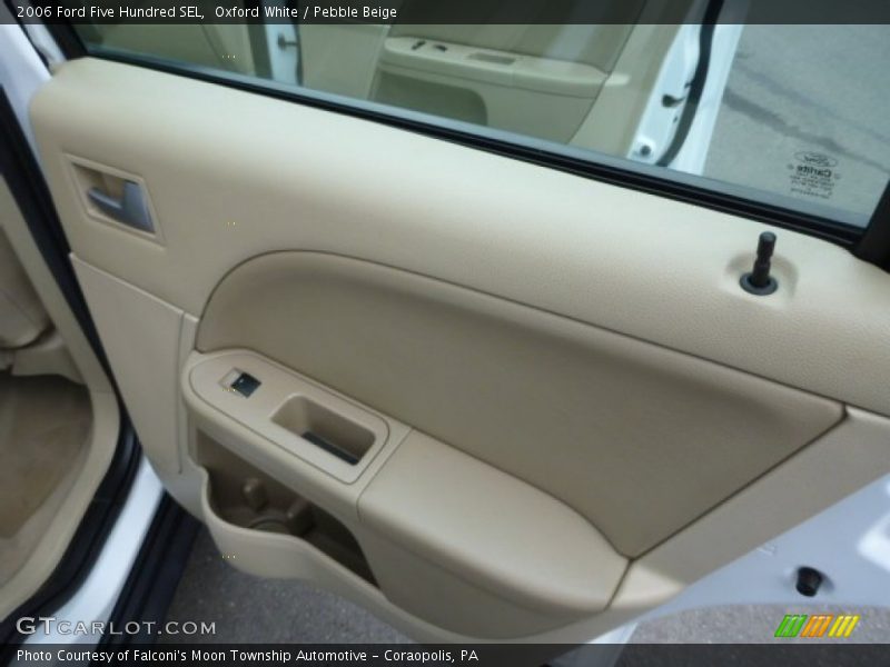 Oxford White / Pebble Beige 2006 Ford Five Hundred SEL