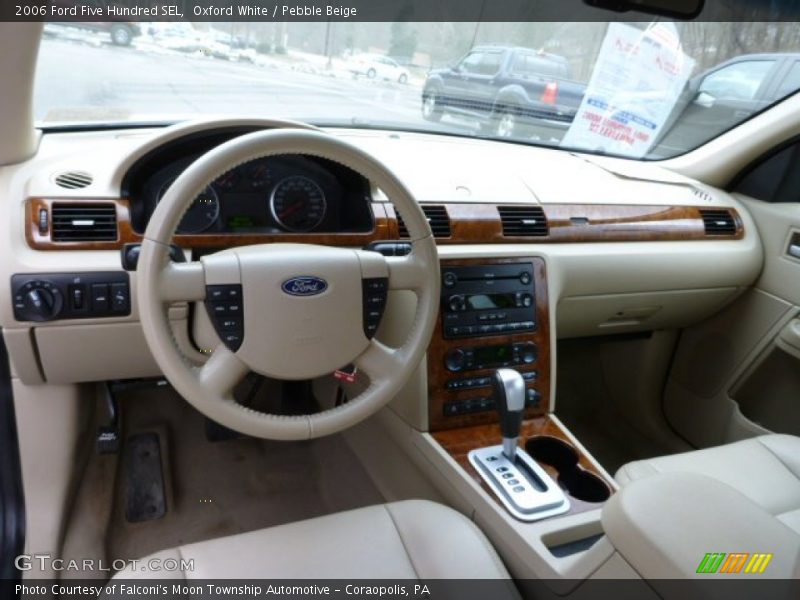 Oxford White / Pebble Beige 2006 Ford Five Hundred SEL