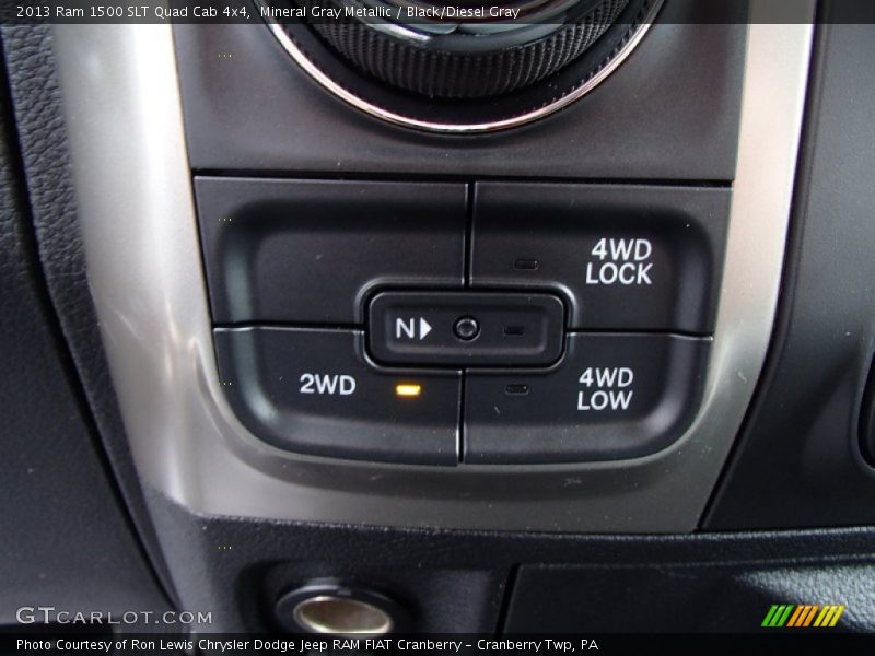 Controls of 2013 1500 SLT Quad Cab 4x4