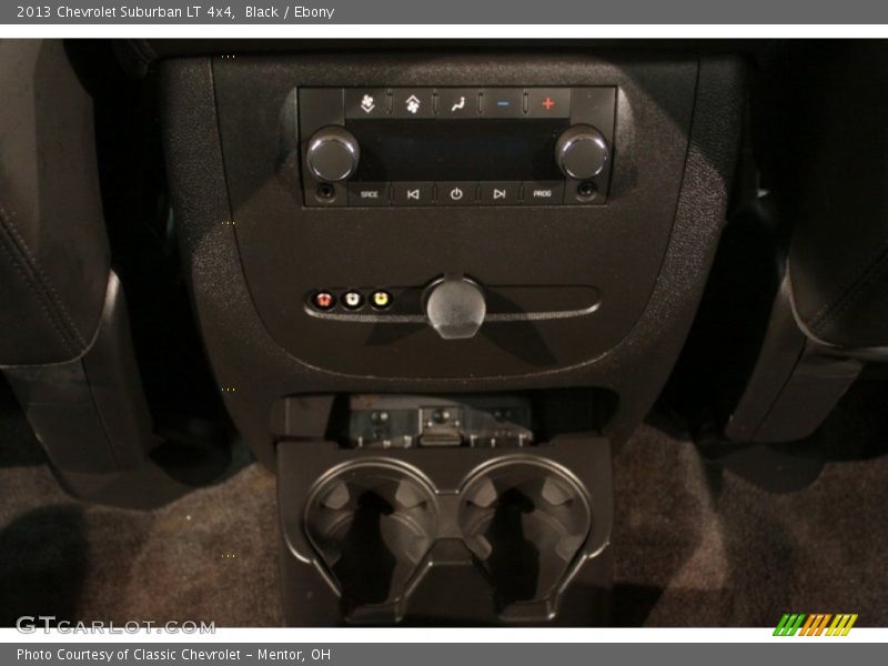 Black / Ebony 2013 Chevrolet Suburban LT 4x4