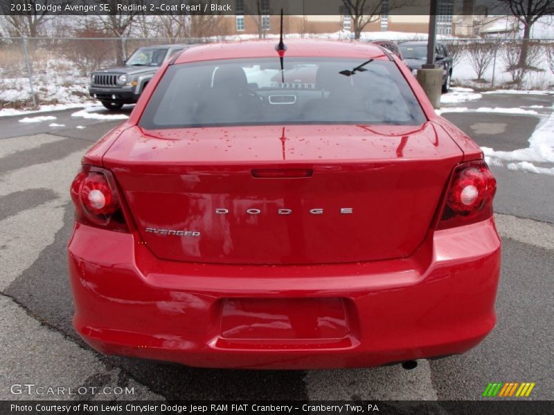 Redline 2-Coat Pearl / Black 2013 Dodge Avenger SE