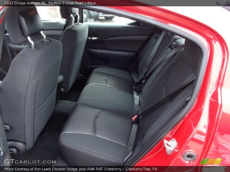 Redline 2-Coat Pearl / Black 2013 Dodge Avenger SE