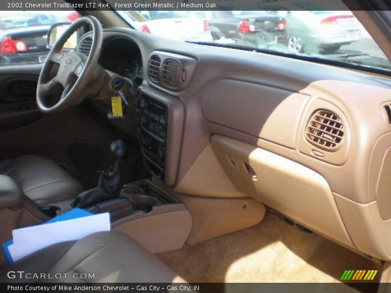 Forest Green Metallic / Medium Oak 2002 Chevrolet TrailBlazer LTZ 4x4