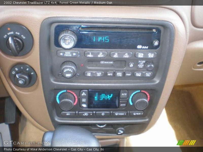 Forest Green Metallic / Medium Oak 2002 Chevrolet TrailBlazer LTZ 4x4