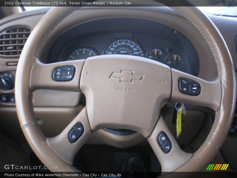 Forest Green Metallic / Medium Oak 2002 Chevrolet TrailBlazer LTZ 4x4