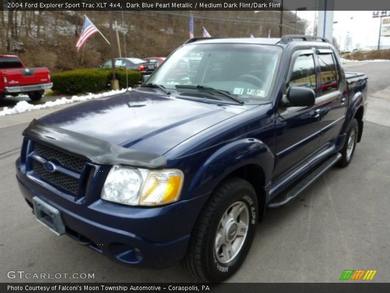 Front 3/4 View of 2004 Explorer Sport Trac XLT 4x4