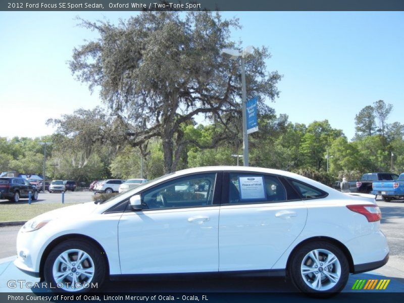 Oxford White / Two-Tone Sport 2012 Ford Focus SE Sport Sedan