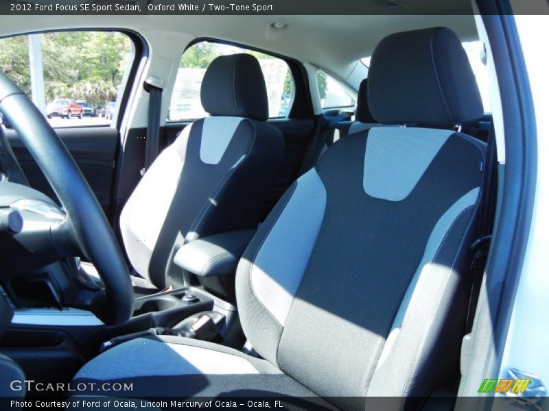 Oxford White / Two-Tone Sport 2012 Ford Focus SE Sport Sedan
