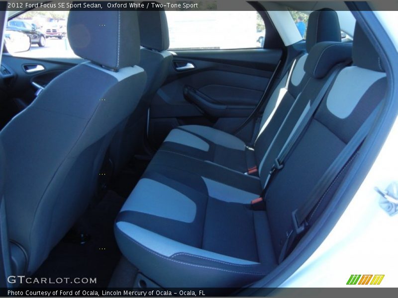 Oxford White / Two-Tone Sport 2012 Ford Focus SE Sport Sedan
