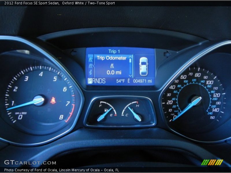 Oxford White / Two-Tone Sport 2012 Ford Focus SE Sport Sedan