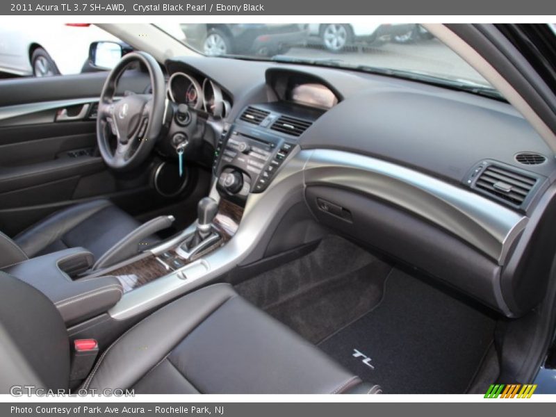 Dashboard of 2011 TL 3.7 SH-AWD