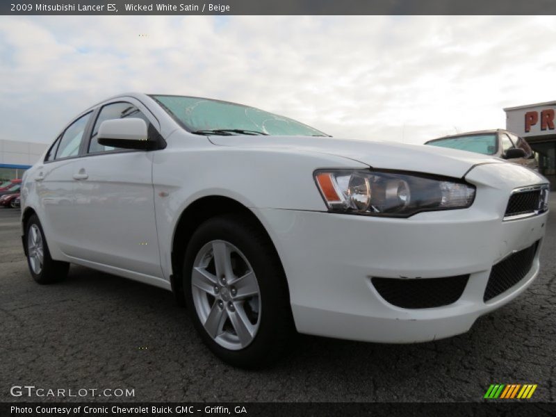 Wicked White Satin / Beige 2009 Mitsubishi Lancer ES
