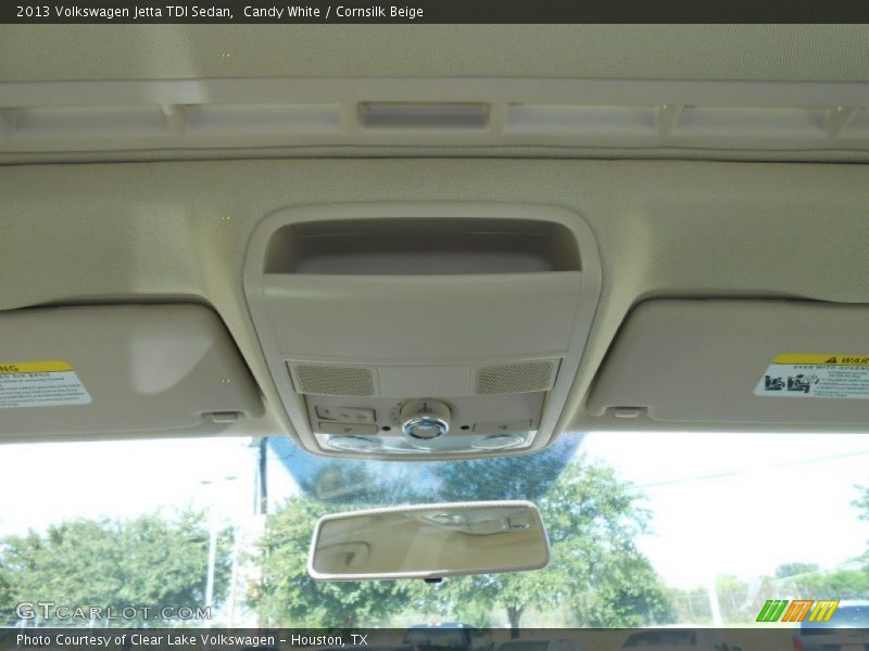 Candy White / Cornsilk Beige 2013 Volkswagen Jetta TDI Sedan