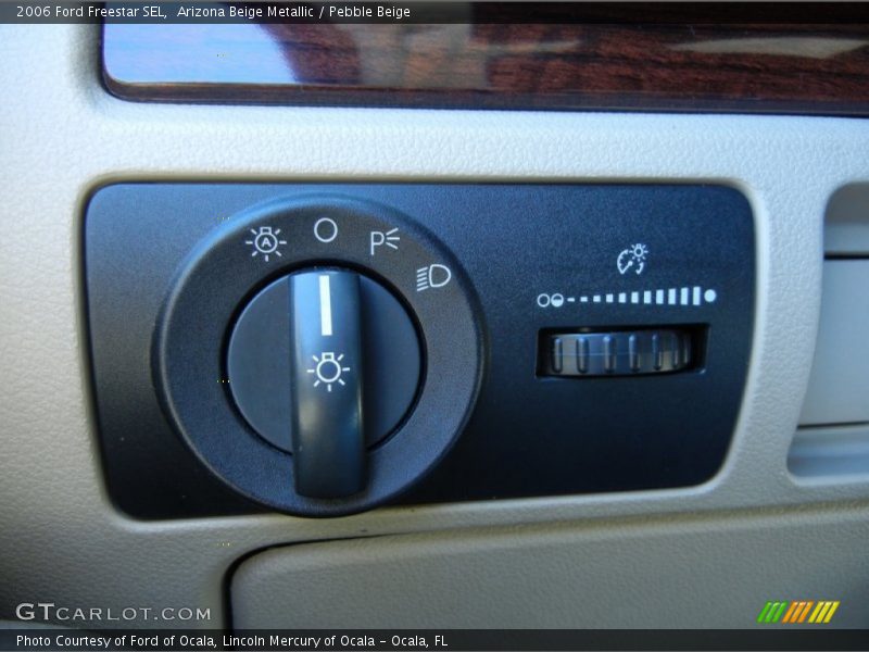 Arizona Beige Metallic / Pebble Beige 2006 Ford Freestar SEL