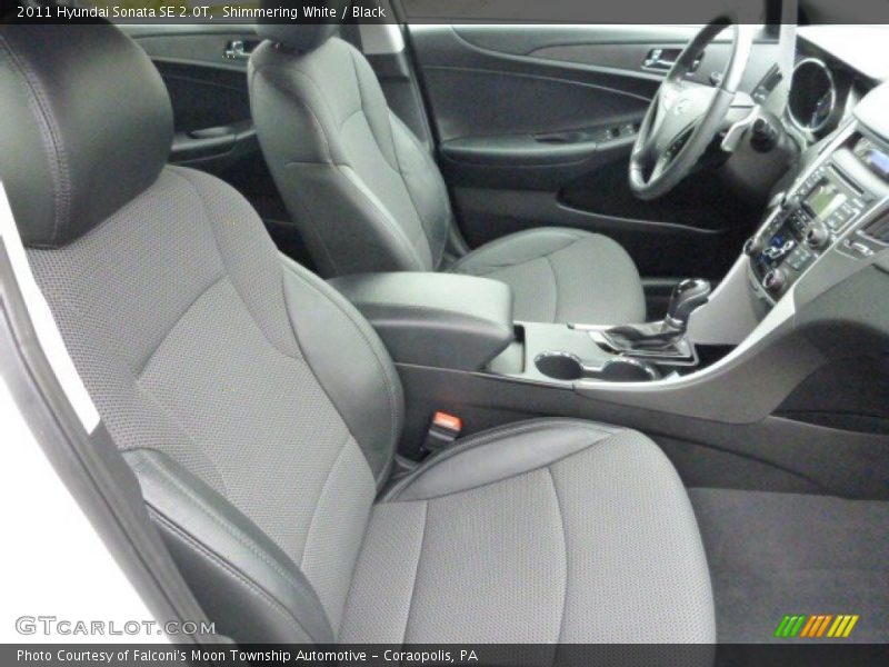 Shimmering White / Black 2011 Hyundai Sonata SE 2.0T