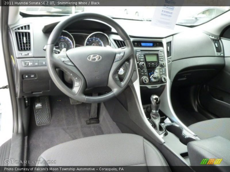 Shimmering White / Black 2011 Hyundai Sonata SE 2.0T