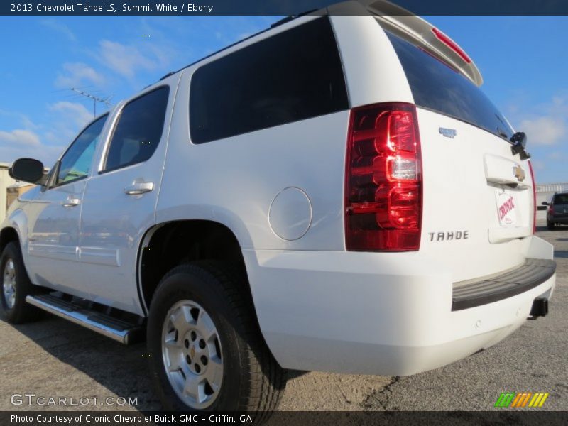 Summit White / Ebony 2013 Chevrolet Tahoe LS