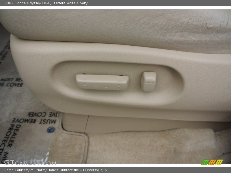 Taffeta White / Ivory 2007 Honda Odyssey EX-L