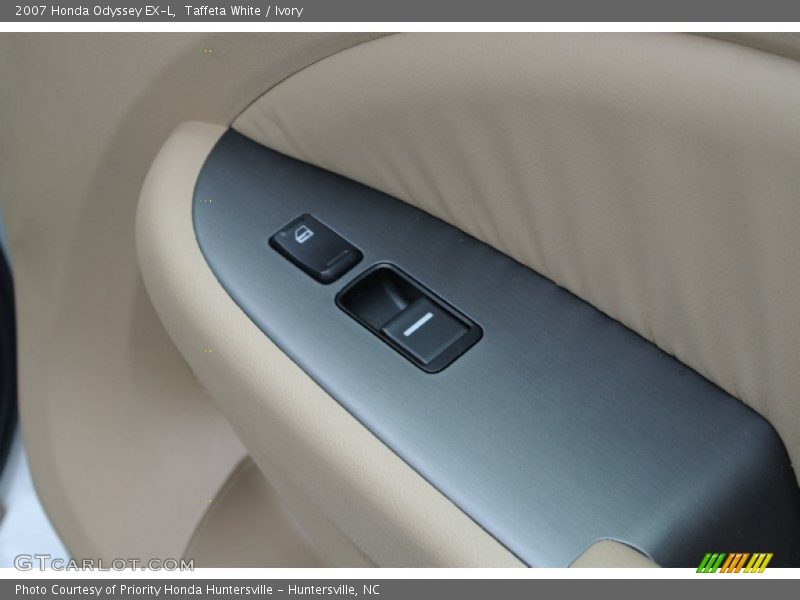 Taffeta White / Ivory 2007 Honda Odyssey EX-L