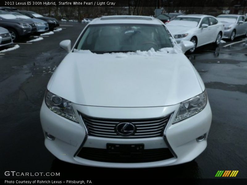 Starfire White Pearl / Light Gray 2013 Lexus ES 300h Hybrid