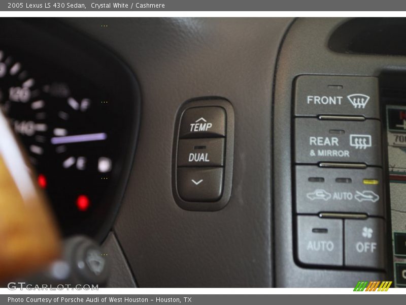 Controls of 2005 LS 430 Sedan