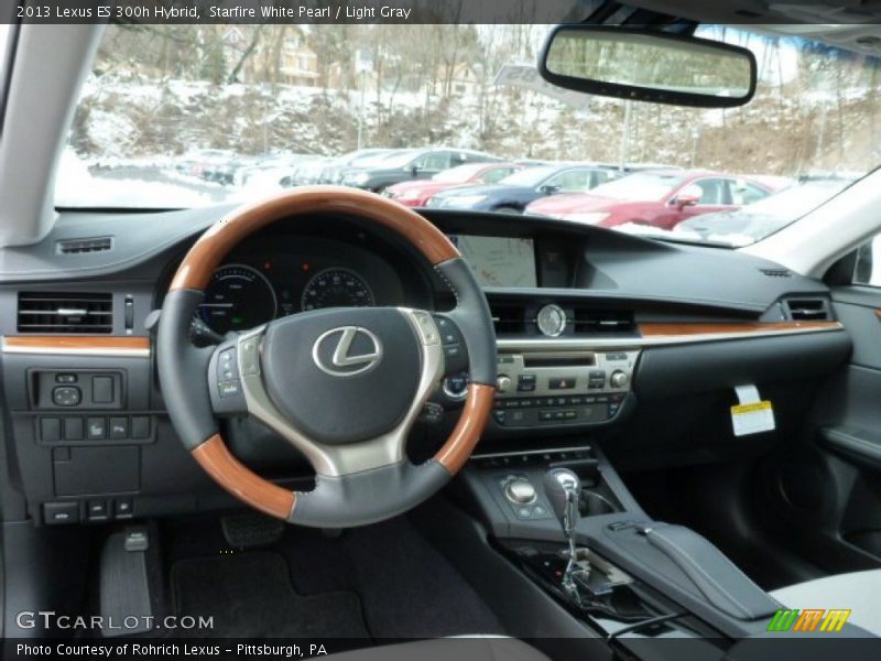 Starfire White Pearl / Light Gray 2013 Lexus ES 300h Hybrid