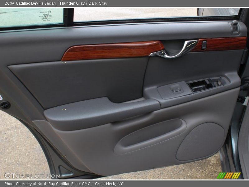 Thunder Gray / Dark Gray 2004 Cadillac DeVille Sedan