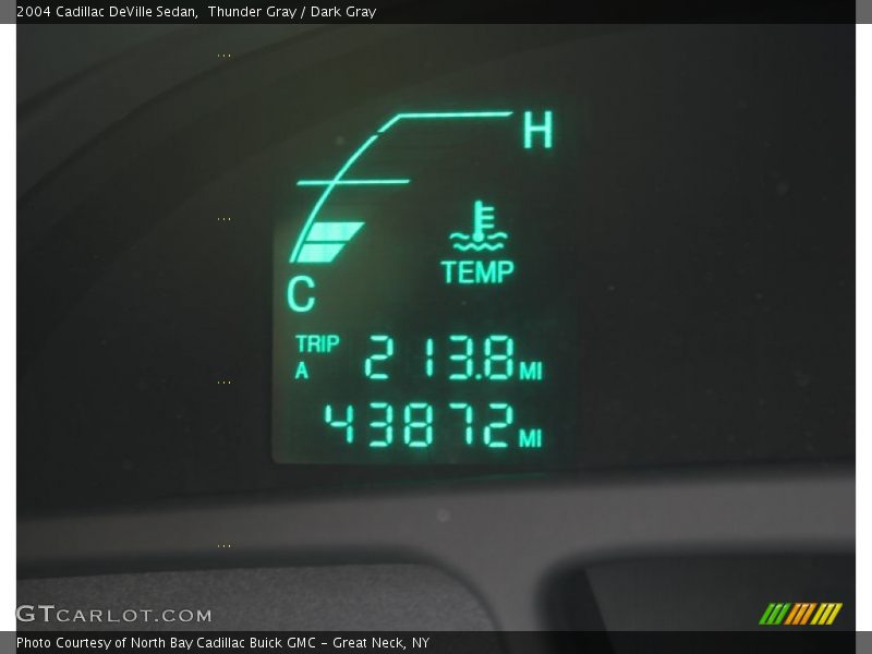 Thunder Gray / Dark Gray 2004 Cadillac DeVille Sedan