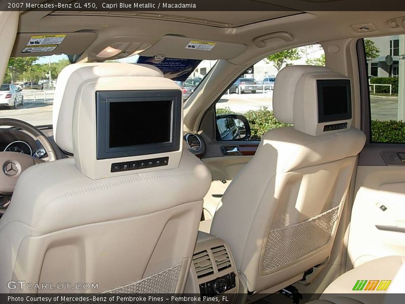 Capri Blue Metallic / Macadamia 2007 Mercedes-Benz GL 450