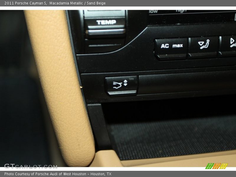 Macadamia Metallic / Sand Beige 2011 Porsche Cayman S