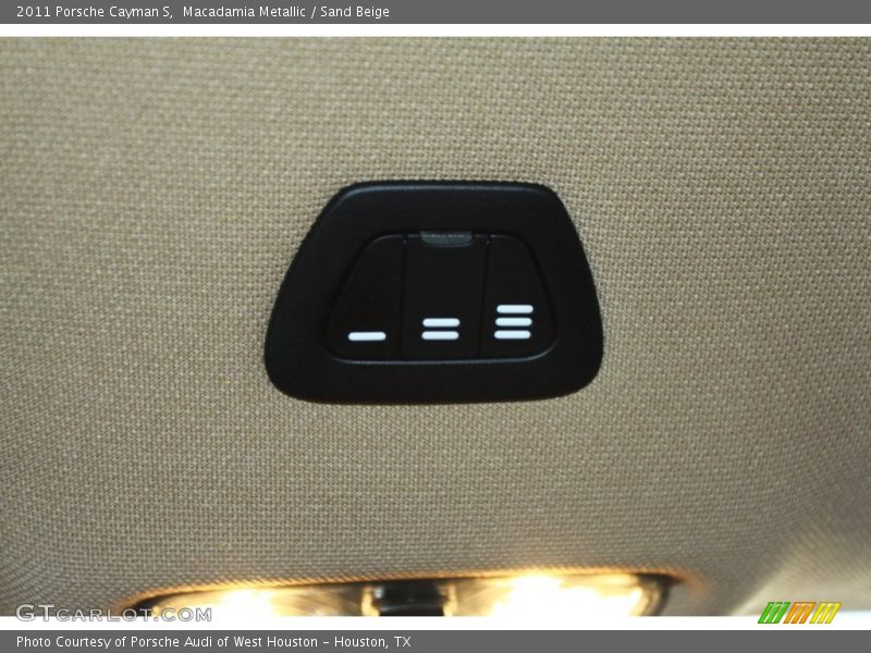 Macadamia Metallic / Sand Beige 2011 Porsche Cayman S