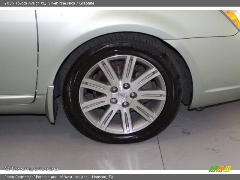 Silver Pine Mica / Graphite 2006 Toyota Avalon XL